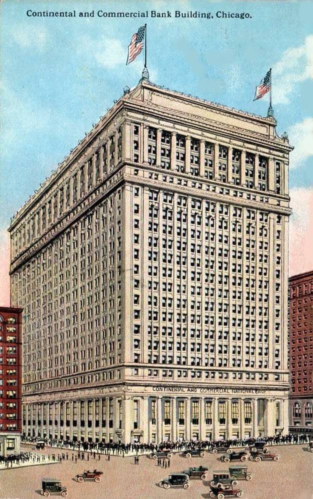 POSTCARD - CHICAGO - CONTINENTAL AND COMMERCIAL BANK BUILDING - ADAMS S LA SALLE QUINCY AND FIFTH AVE - THREE-QUARTERS SLIGHTLY ELEVATED GROUND VIEW - TINTED - 1916