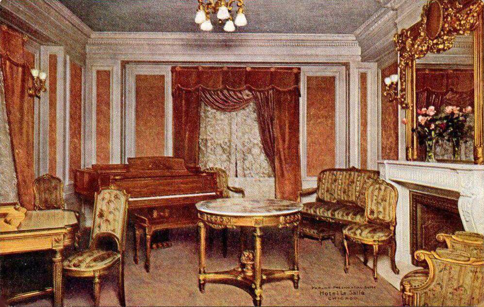 POSTCARD - CHICAGO - LA SALLE HOTEL - N W CORNER LA SALLE AND MADISON - PRESIDENTIAL SUITE PARLOR INTERIOR - TINTED - NICE VERSION - OPENED 1909