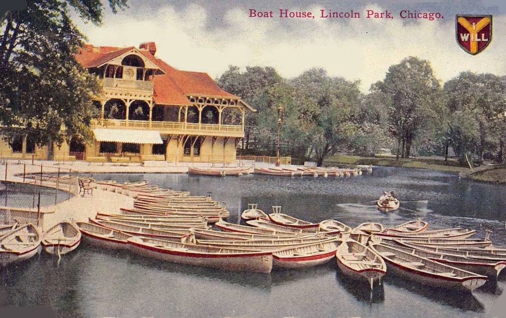 POSTCARD - CHICAGO - LINCOLN PARK - BOATHOUSE WITH MANY SMALL BOATS - PART OF I WILL SERIES - NICE VERSION - TINTED - 1910