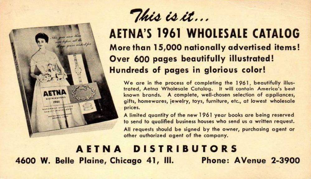 POSTCARD - CHICAGO - AETNA DISTRIBUTORS - 4600 W BELLE PLAINE - AETNA'S 1961 WHOLESALE CATALOG - 1960