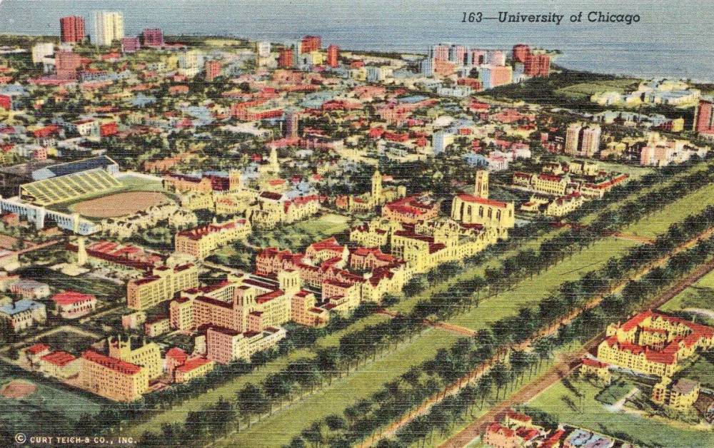 POSTCARD - CHICAGO - UNIVERSITY OF CHICAGO - AERIAL PANORAMA LOOKING NE TOWARDS LAKE FROM OVER W END OF THE MIDWAY - TINTED - NICE VERSION - 1941