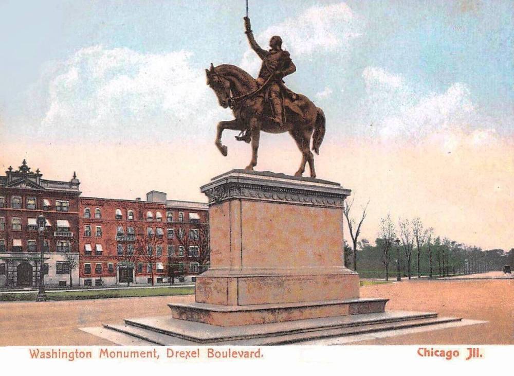 A POSTCARD - CHICAGO - DREXEL BLVD - WASHINGTON EQUESTRIAN STATUE - HANDSOME APARTMENT BUILDINGS ACROSS THE STREET - STREET LEVEL - TINTED - c1910